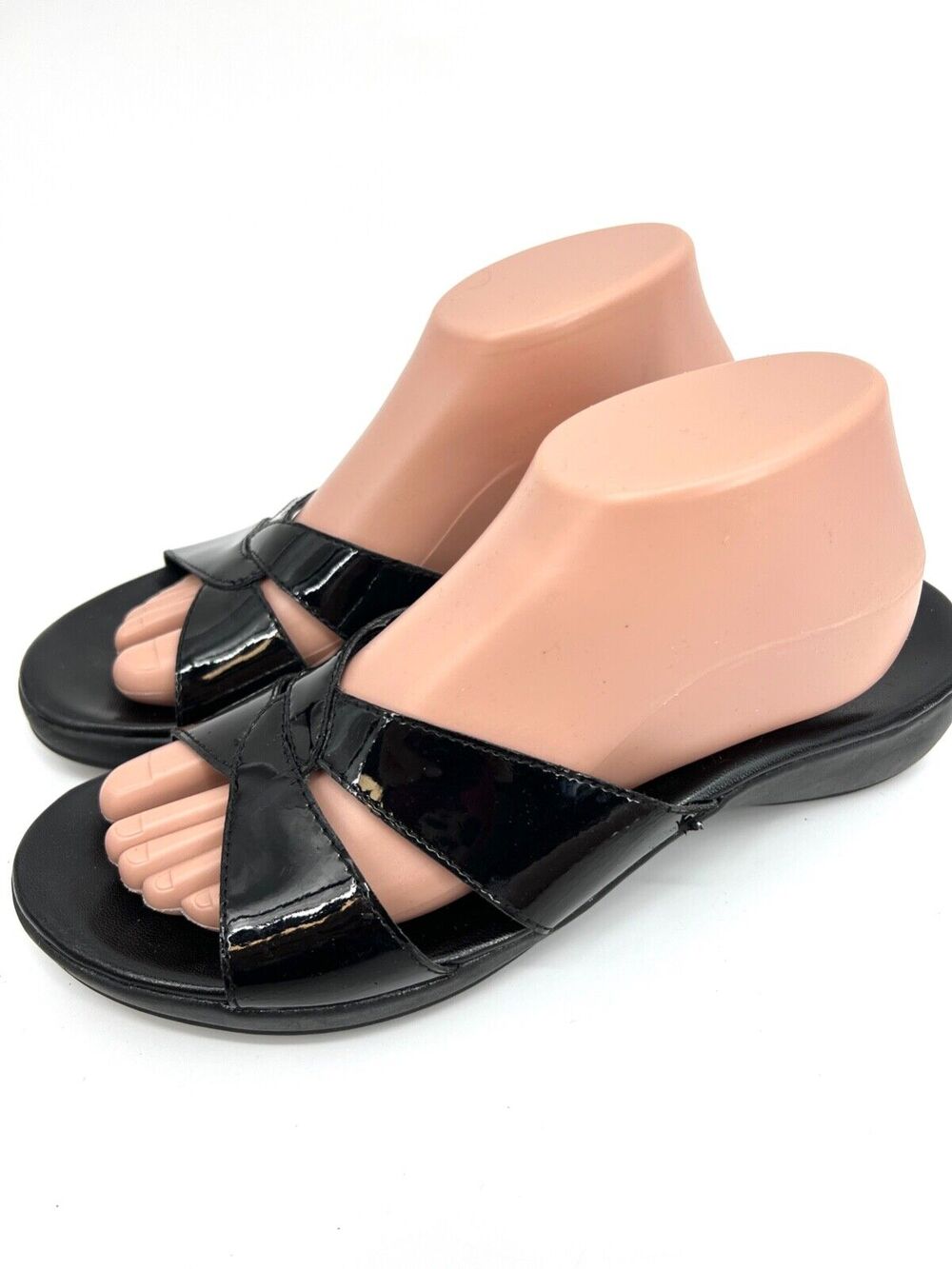 Coldwater Creek Black Leather Criss Cross Slip on Sandals Size 9.5 M